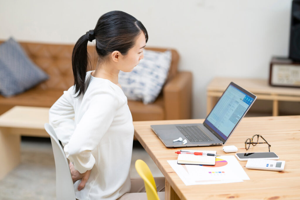 季節の変わり目に増える腰痛